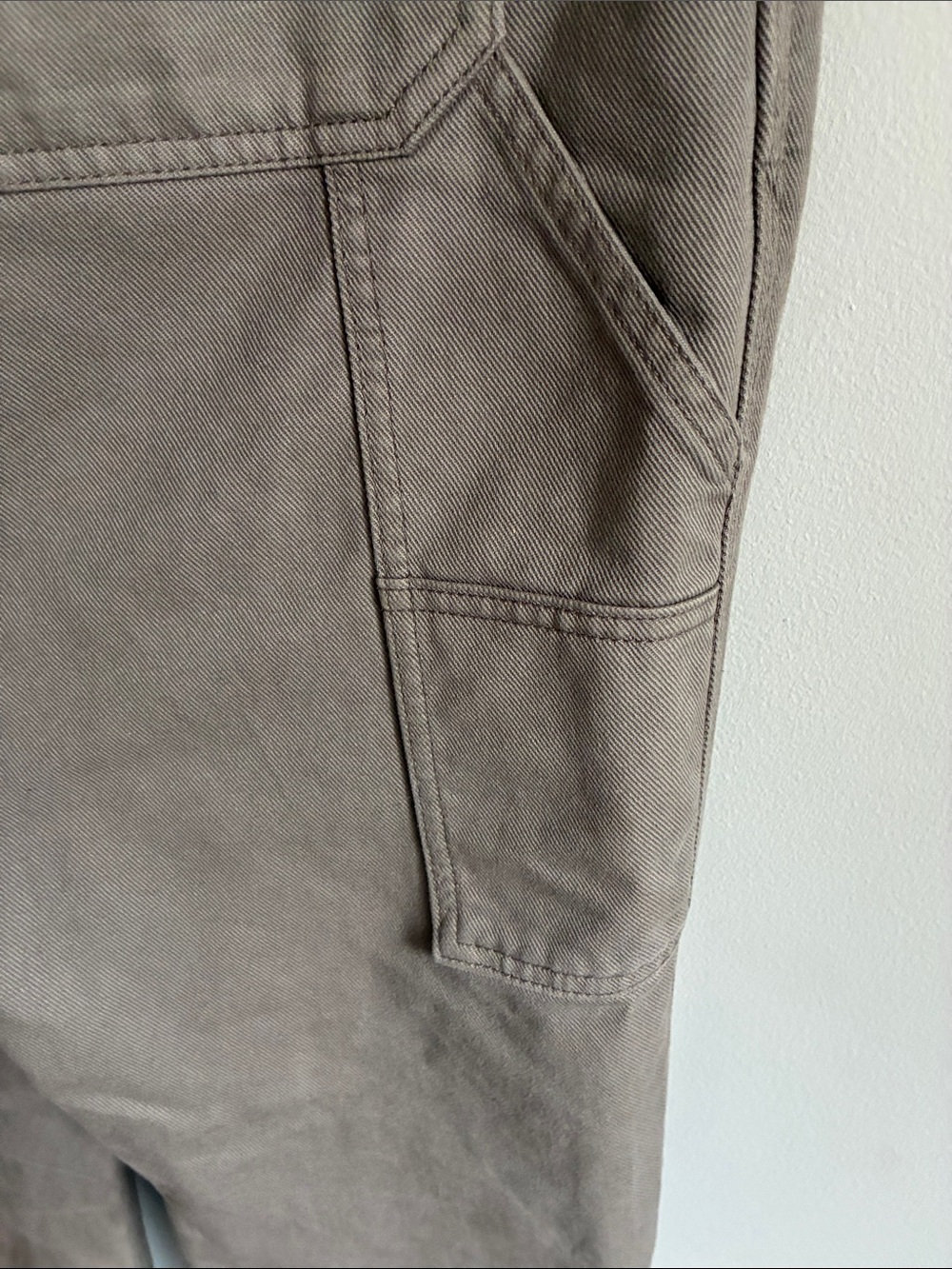 TNA Women's Straight-Leg Trousers in Taupe - Picture 5 of 6